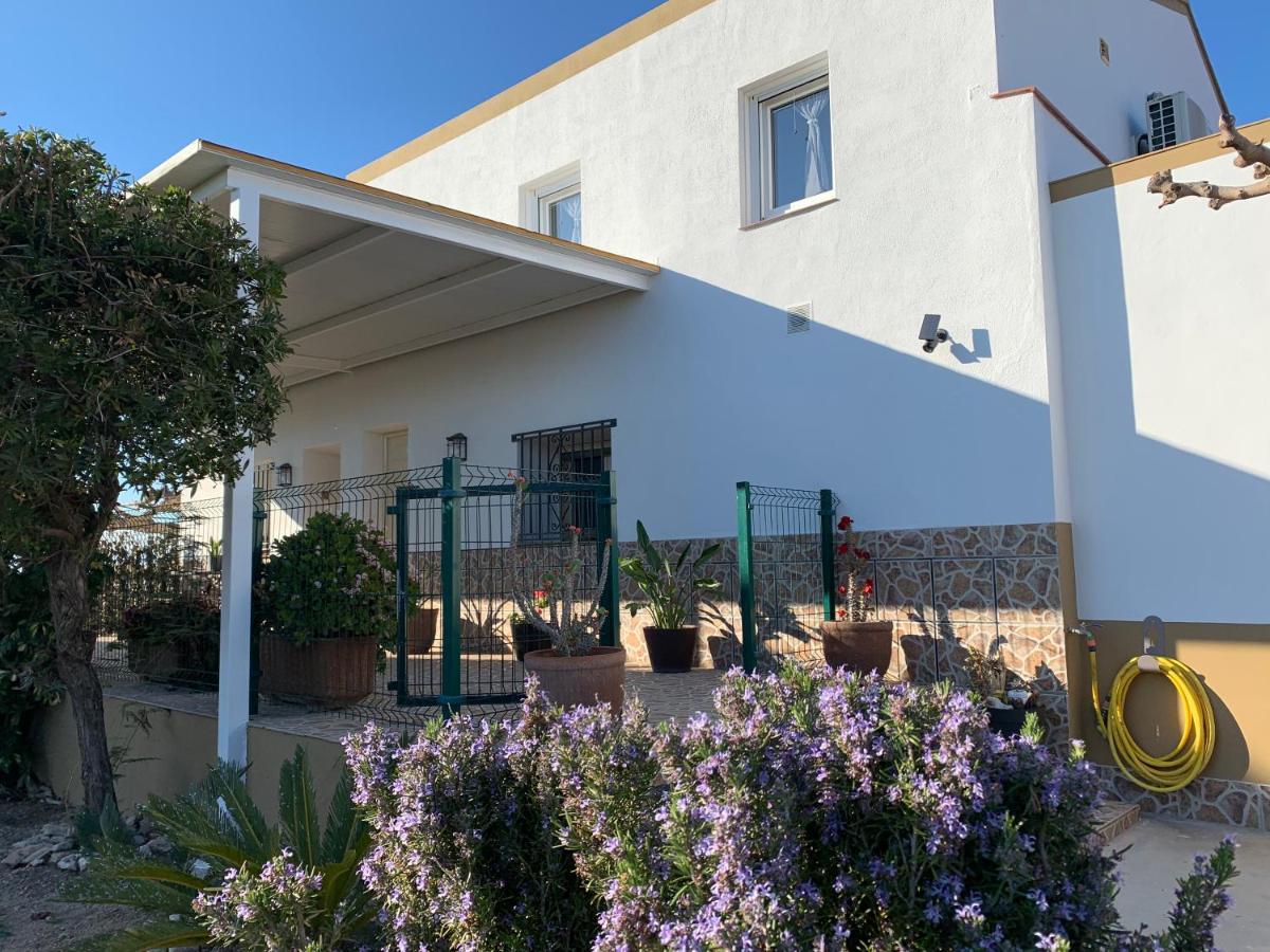Casa Enric , Con Zona Infantil, Piscina Y Parking Privado Landhaus *