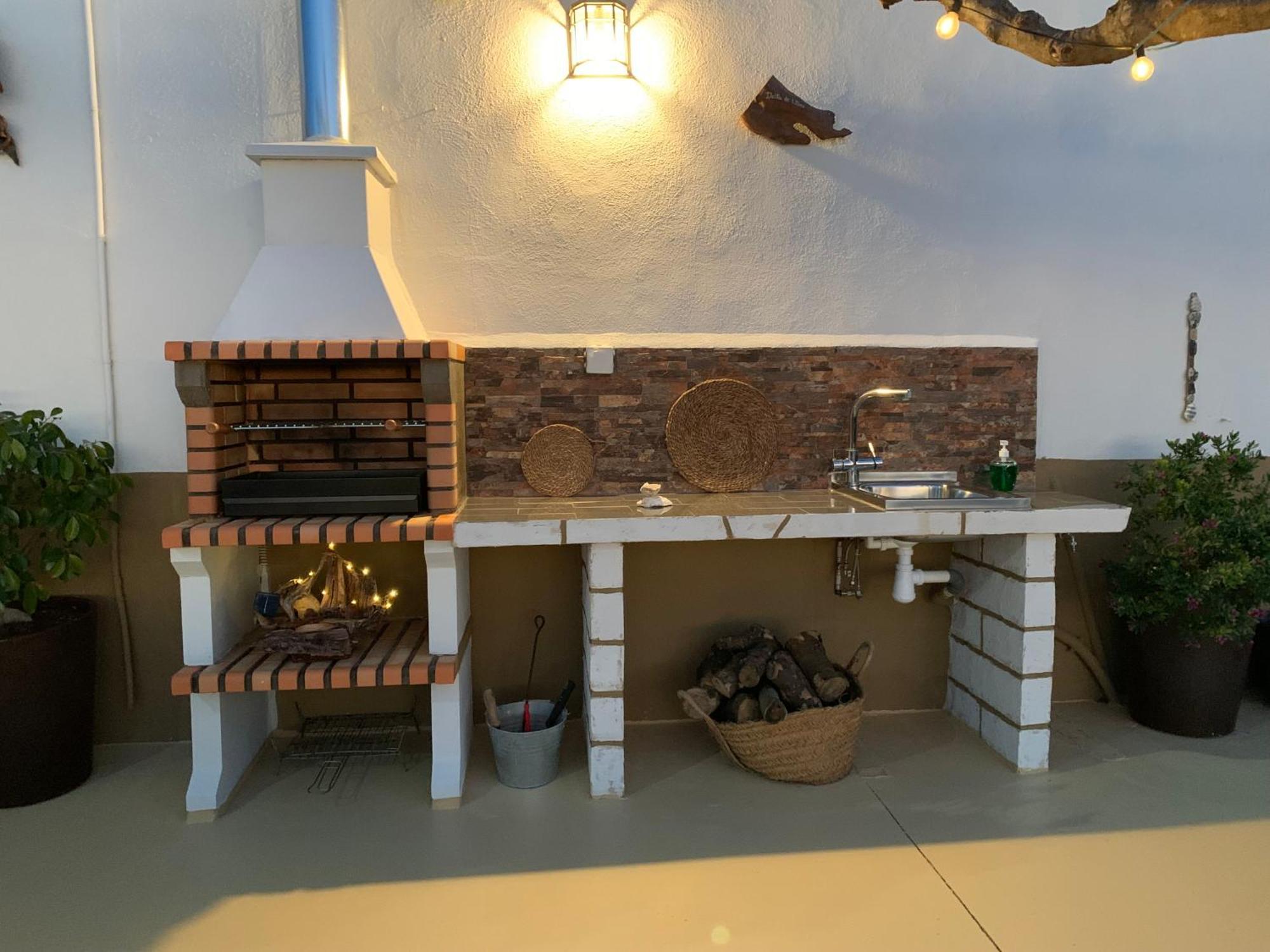 Casa Enric , Con Zona Infantil, Piscina Y Parking Privado Country house