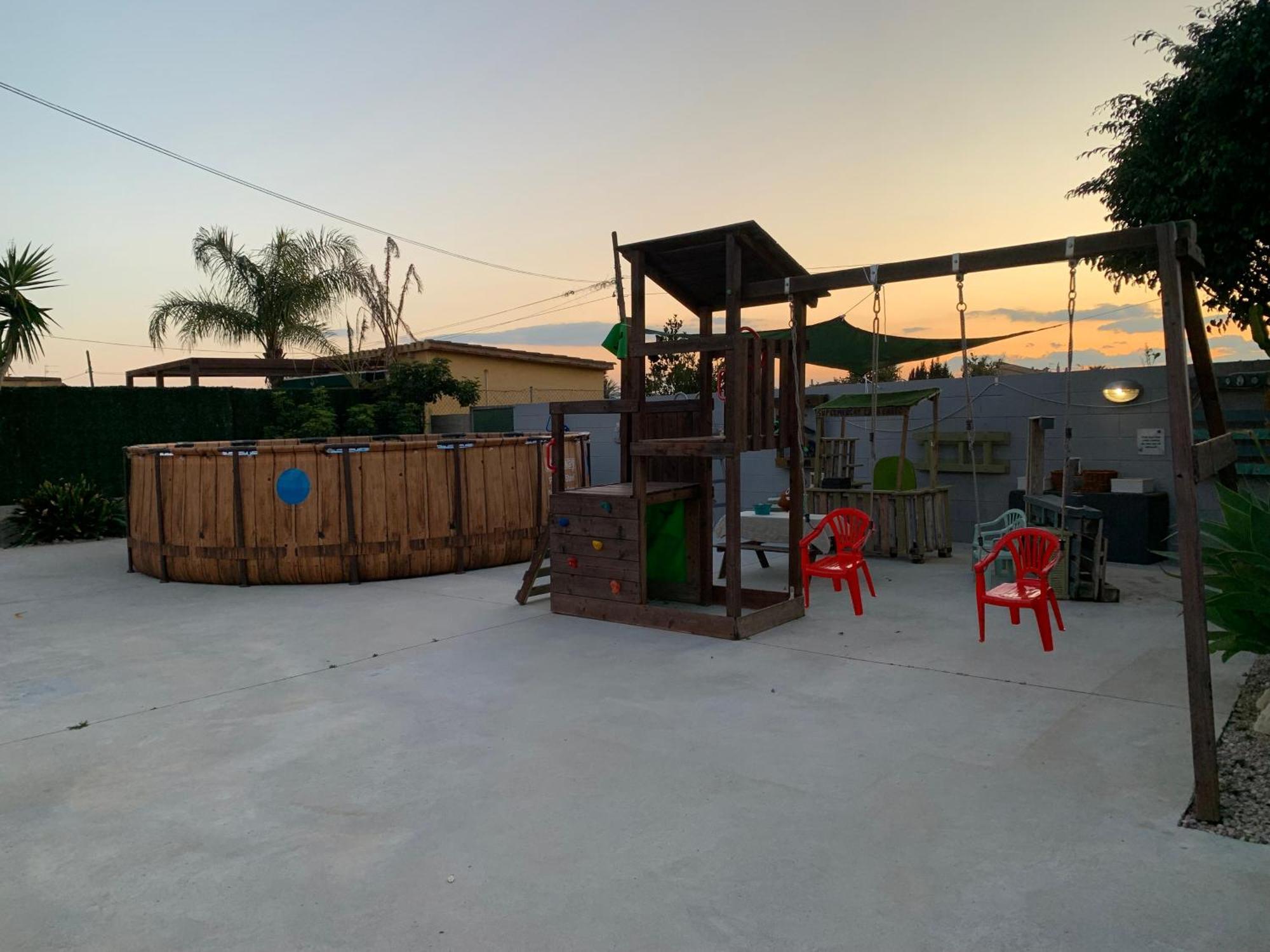 Landhaus Casa Enric , Con Zona Infantil, Piscina Y Parking Privado *